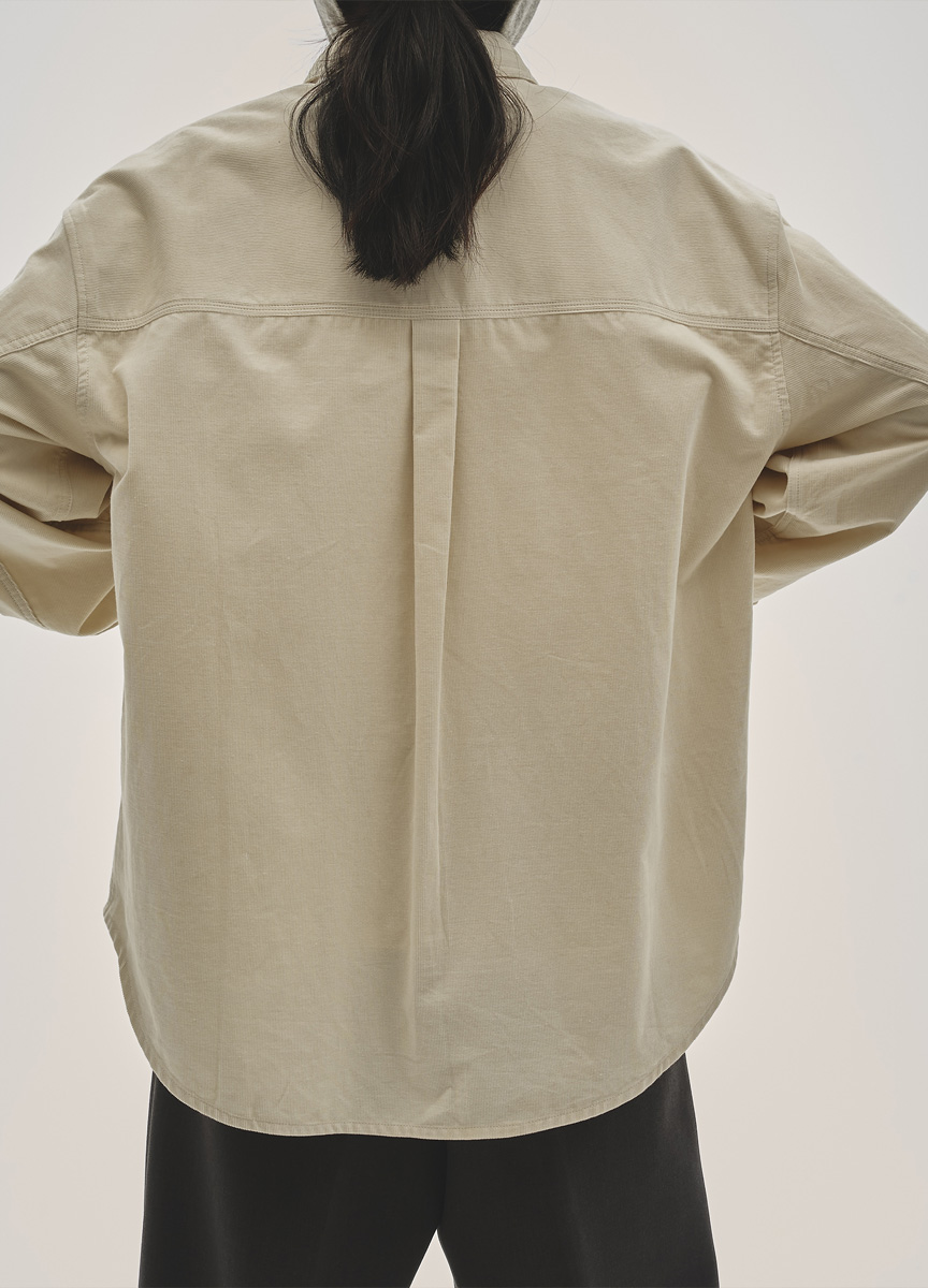 大口袋燈芯絨寬版襯衫